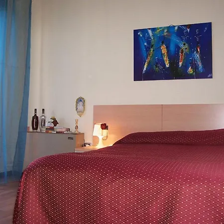 La Nuova Arca Lägenhet Bari
